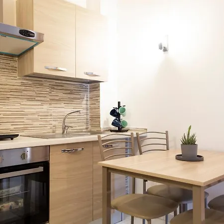 Living Apartment *