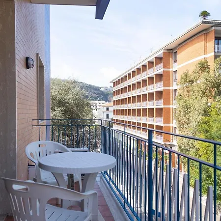 Living * Sorrento